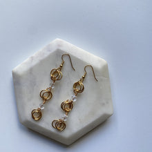 Load image into Gallery viewer, The Kiere Earrings in Clear
